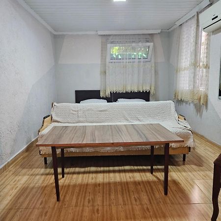 Guest House 2 Floor Batumi Kültér fotó