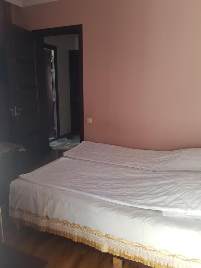 Guest House 2 Floor Batumi Kültér fotó