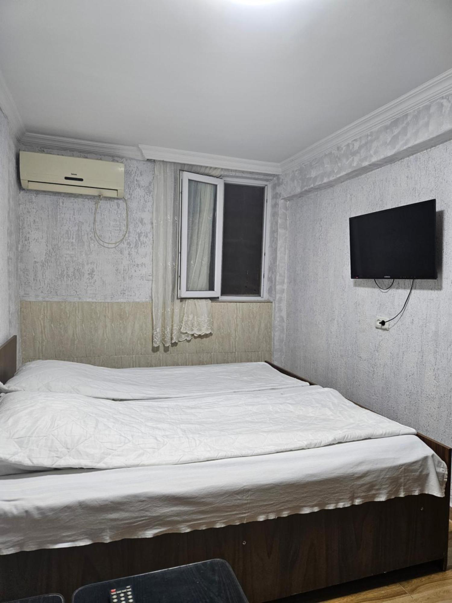 Guest House 2 Floor Batumi Kültér fotó