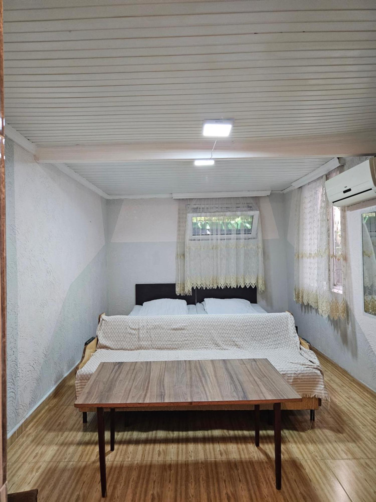 Guest House 2 Floor Batumi Kültér fotó